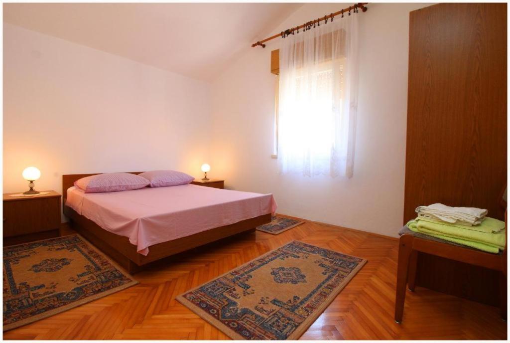 Apartment Josip Примоштен Экстерьер фото